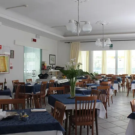 Hotel Costanza 2*