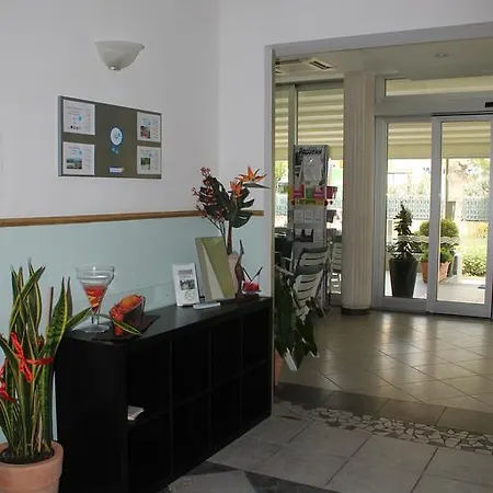 Costanza צ'סנטיקו