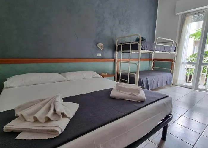 Costanza צ'סנטיקו