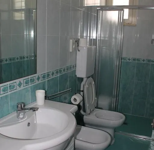 מלון Costanza צ'סנטיקו