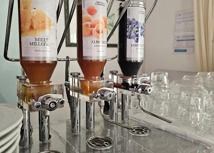 Costanza מלון צ'סנטיקו